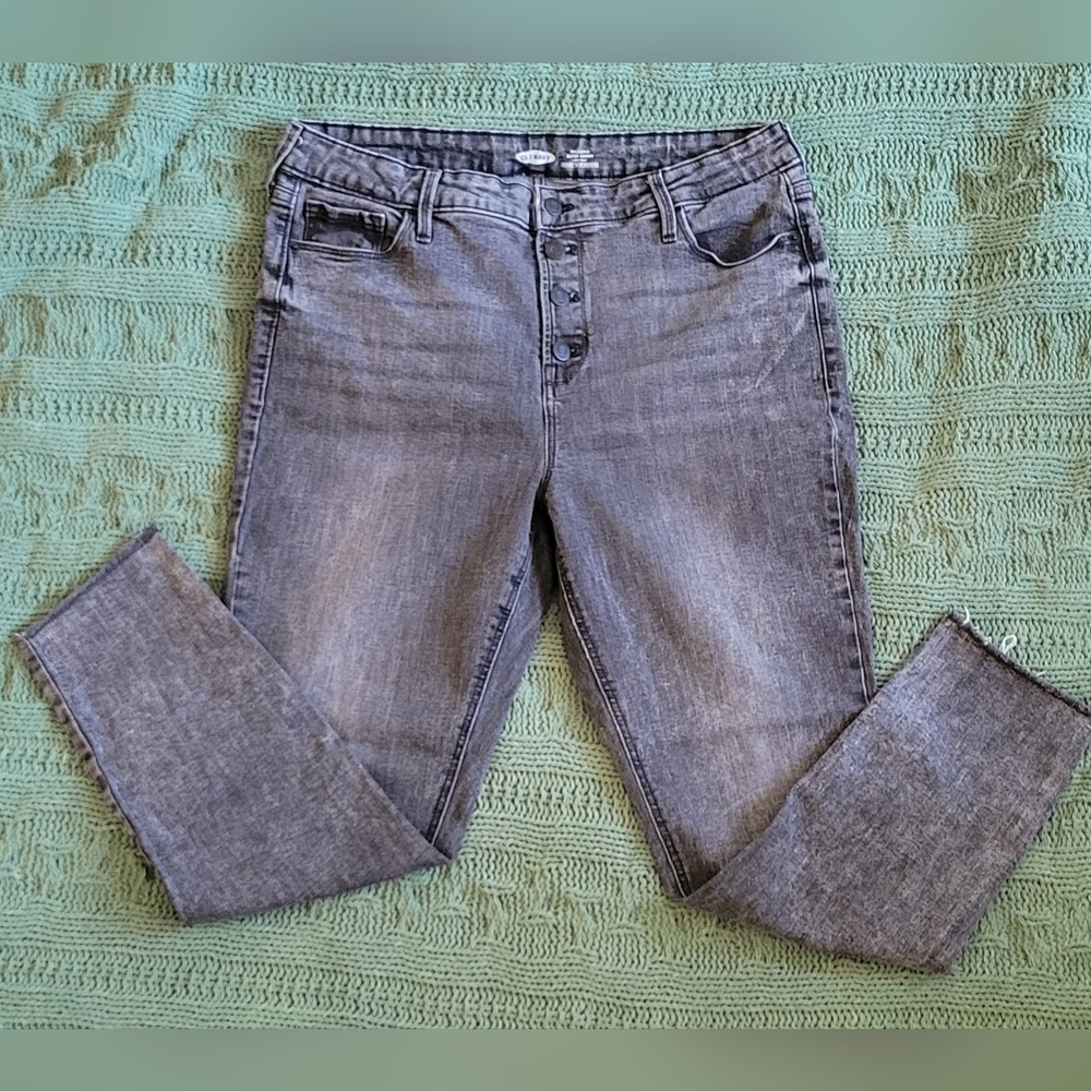 Old Navy Women's Gray Skinny Jeans